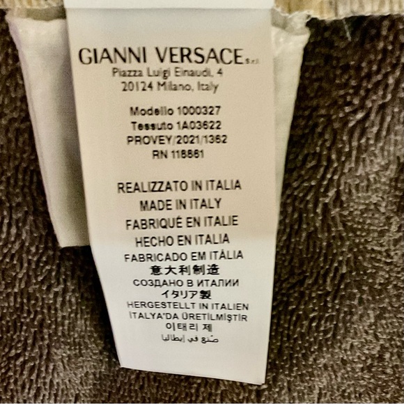 STUNNING YOUNG LADIES “VERSACE BAROCCO GODDESS” Combined Logo Dress BL/WH/GOLD! - Picture 4 of 9